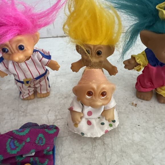 VTG Troll Doll Lot Of 5 Russ Dam Dolls Football Baseball More - Picture 6 of 8